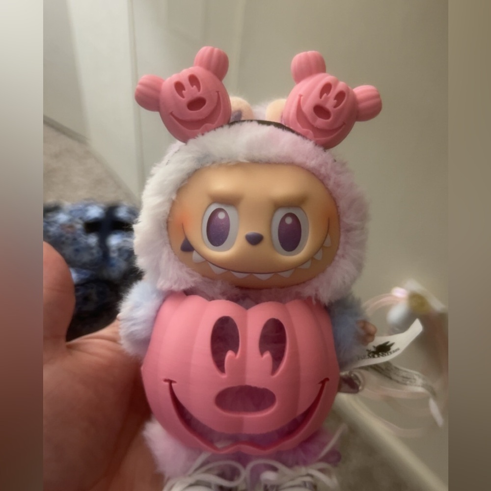 Pink pumpkin labubu outfit